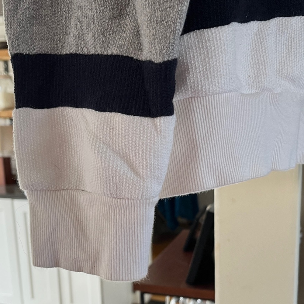 Adidas Men's White Hoodie with Black and Gray Stripes - Picture 4 of 5